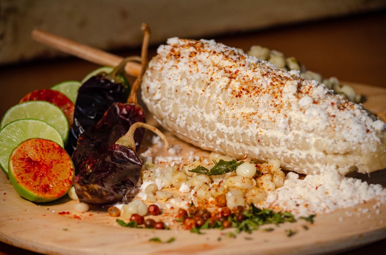¿Con chile del que pica o del que no pica? Llega la Feria del Elote a CDMX