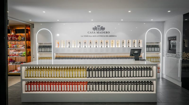 Casa Madero lleva el vino mexicano al Aeropuerto Internacional de Monterrey